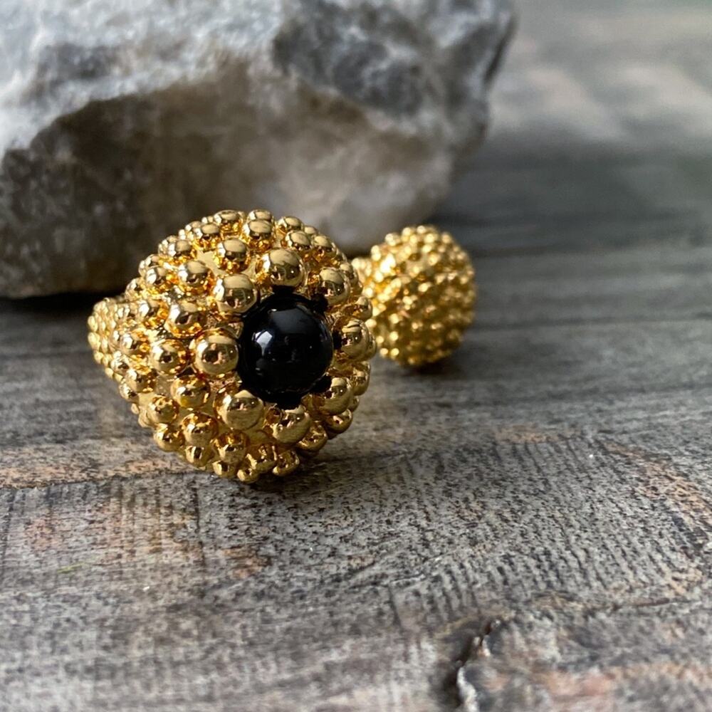 NEW Gold Textured Ring With Black Accent Stone - Picture 10 of 15